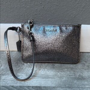 Authentic Coach Nolita 19 Metallic Silver Glitter Wristlet Handbag